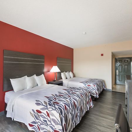 Red Roof Inn & Suites Austin East - Manor Exterior foto