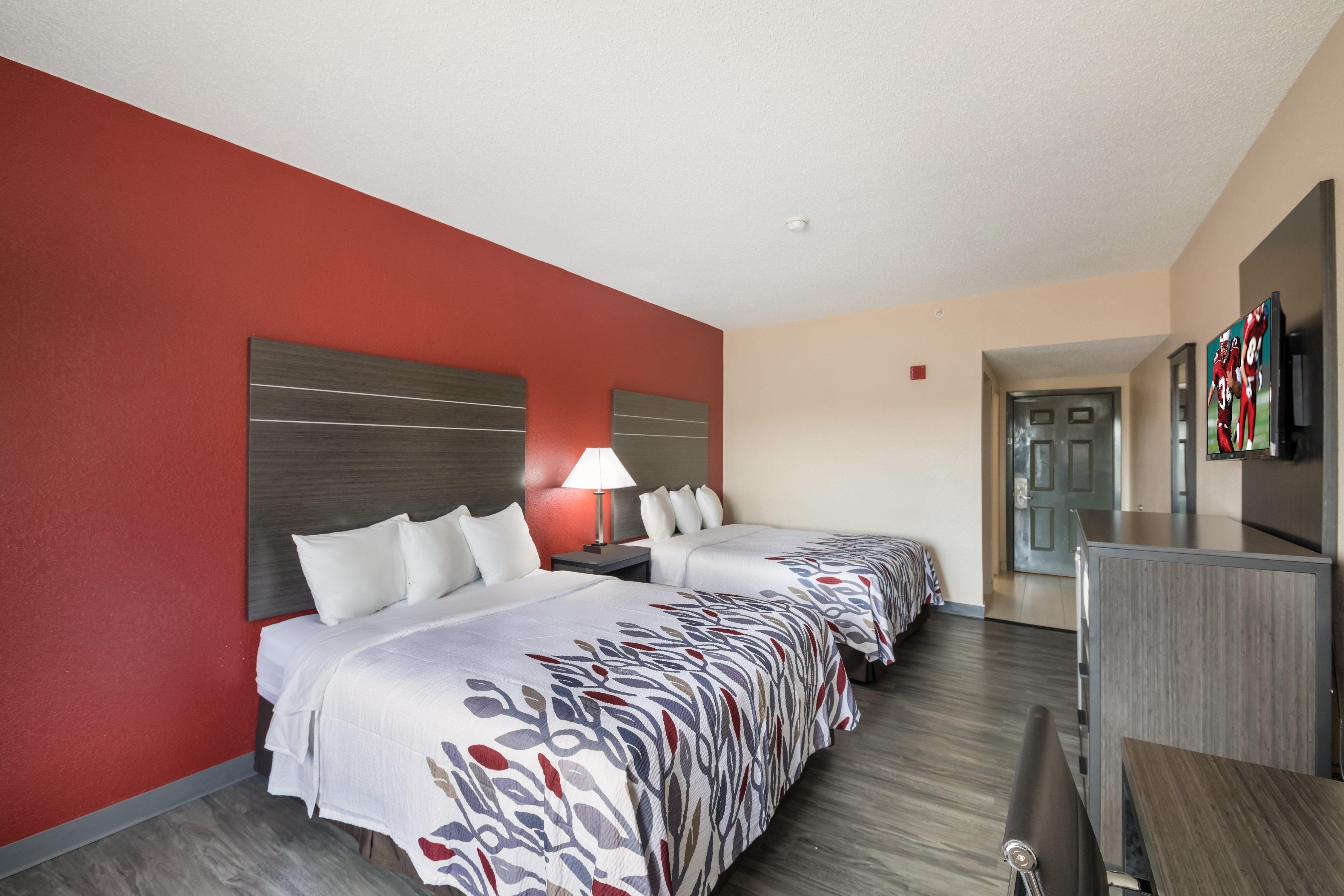 Red Roof Inn & Suites Austin East - Manor Exterior foto