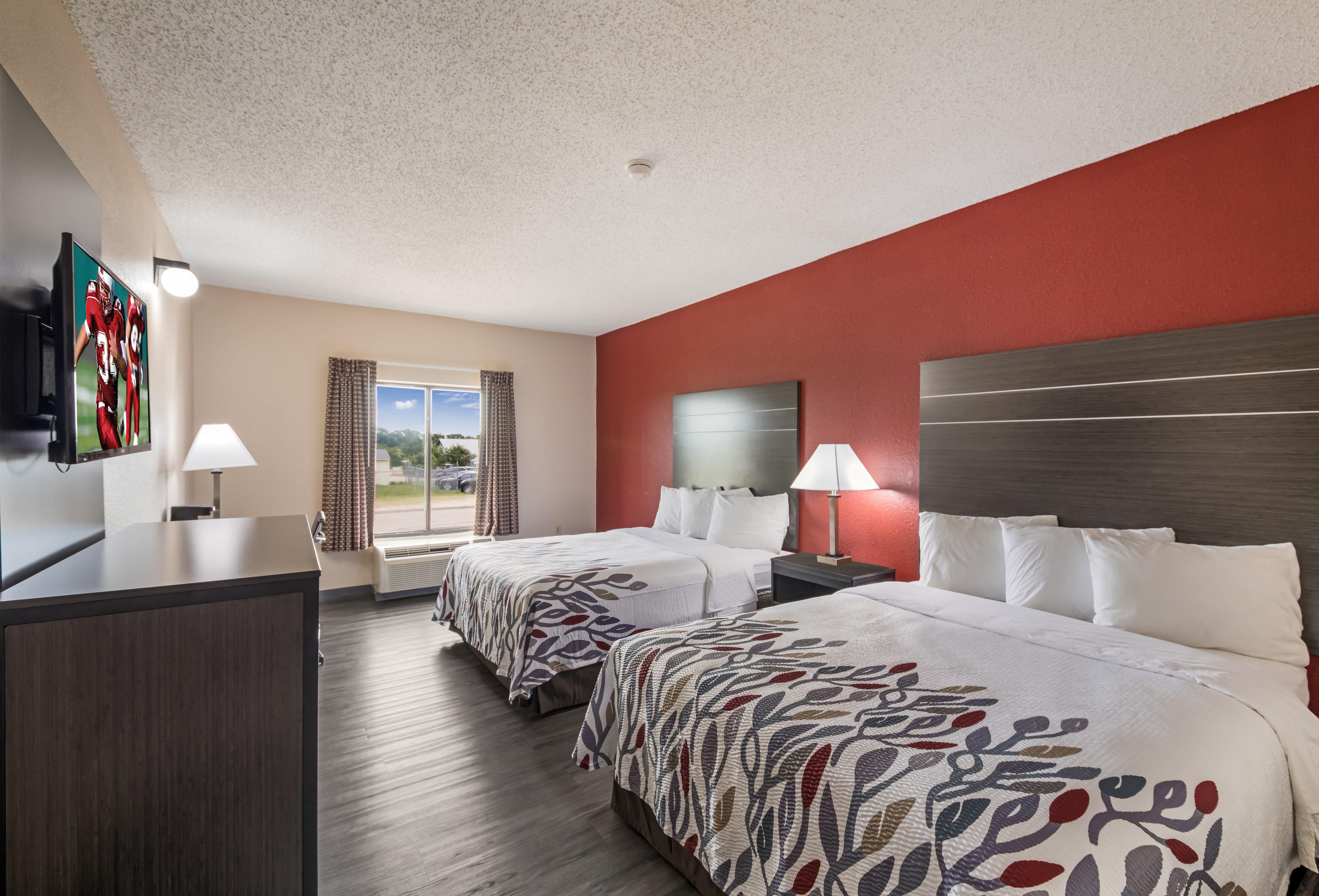 Red Roof Inn & Suites Austin East - Manor Exterior foto