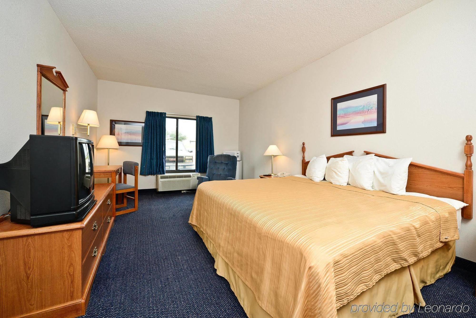 Red Roof Inn & Suites Austin East - Manor Quarto foto