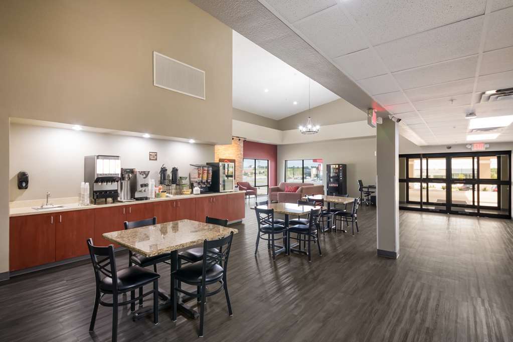 Red Roof Inn & Suites Austin East - Manor Instalações foto